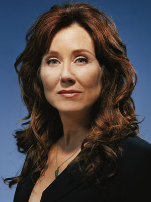 File:Mary mcdonnell.jpg
