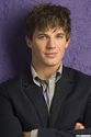 Matt-Lanter-liam-and-annie-13894053-1701-2560.jpg